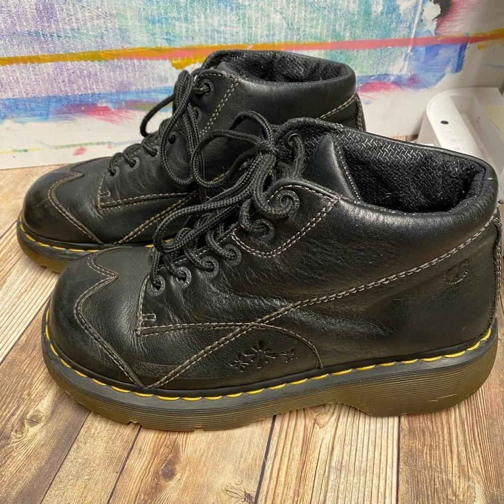 Rare! Dr. Martens Vintage #12278 Daisy Wingtip 90s Boots Women's Size 9/41 Y2K - Picture 2 of 9